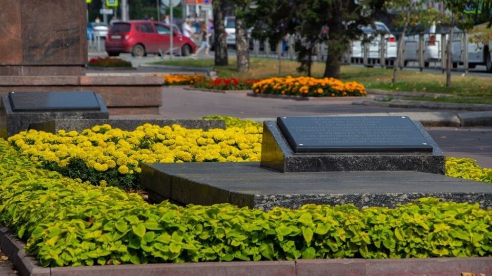    Барнаульские клумбы. Источник: Дарья Тяжина