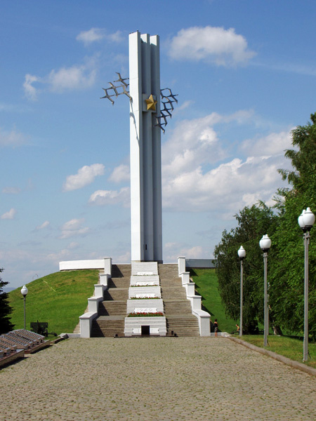 Мемориальный комплекс «Журавли» , г. Саратов 