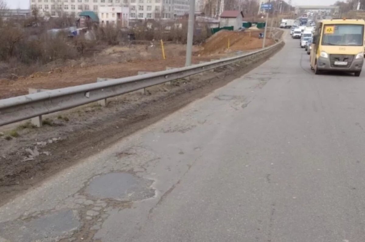    Во Владимире после проверки прокуратуры начали ремонт федеральной трассы