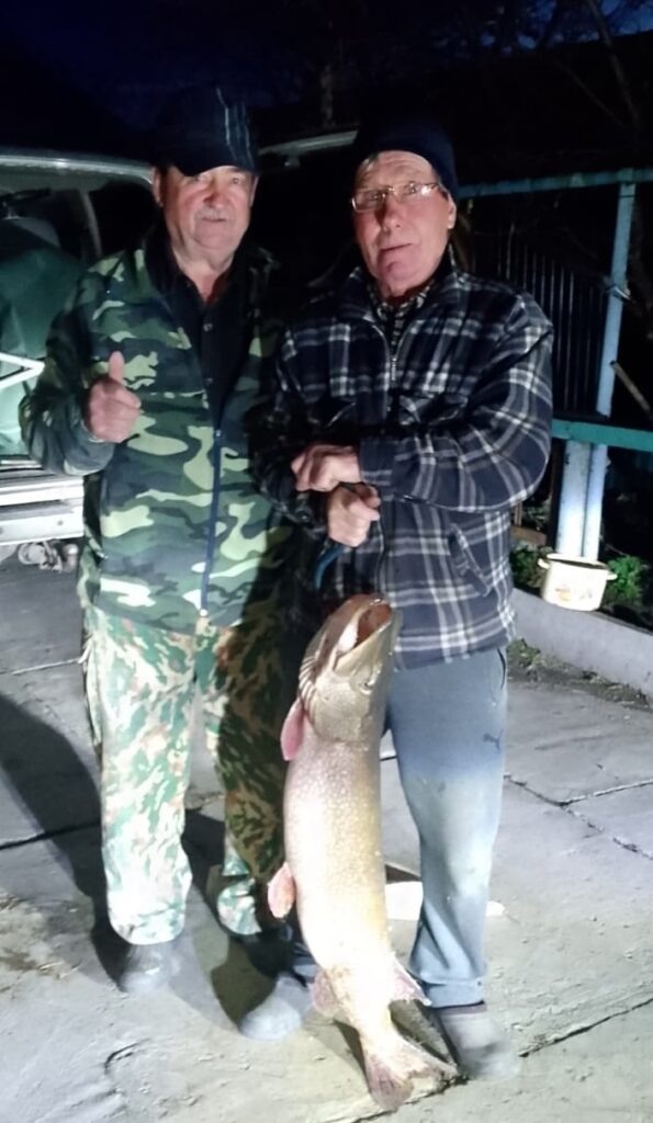    Фотография редакции газеты «Знамя труда» Усть-Таркского района