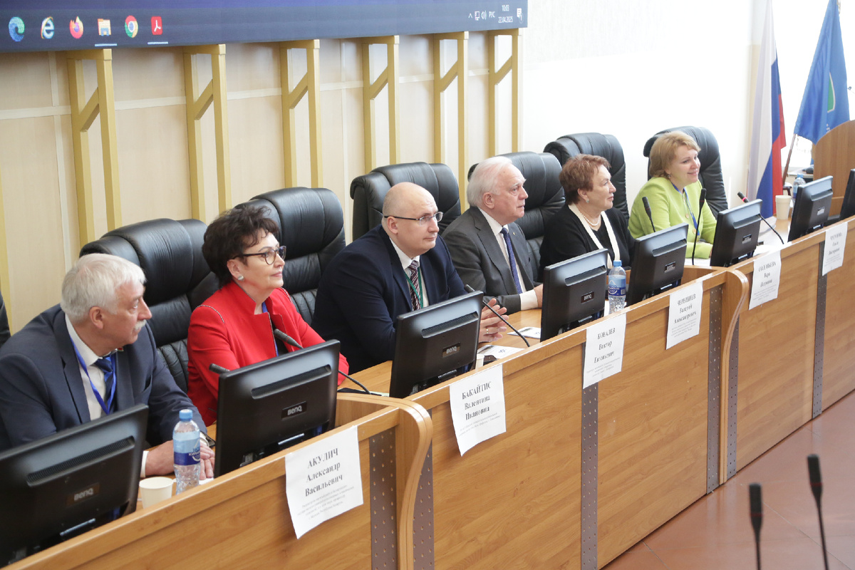 @Пресс-служба УрГЭУ