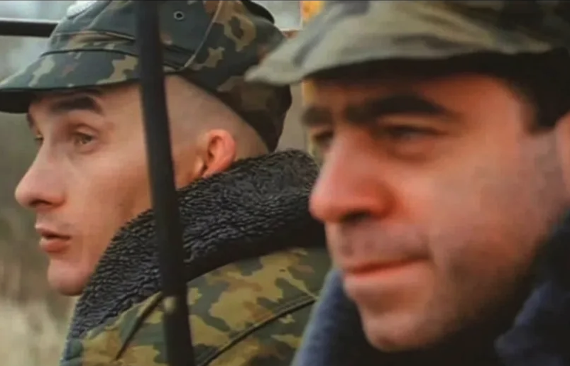 Видишь суслика? И я не вижу. А он есть. 😁