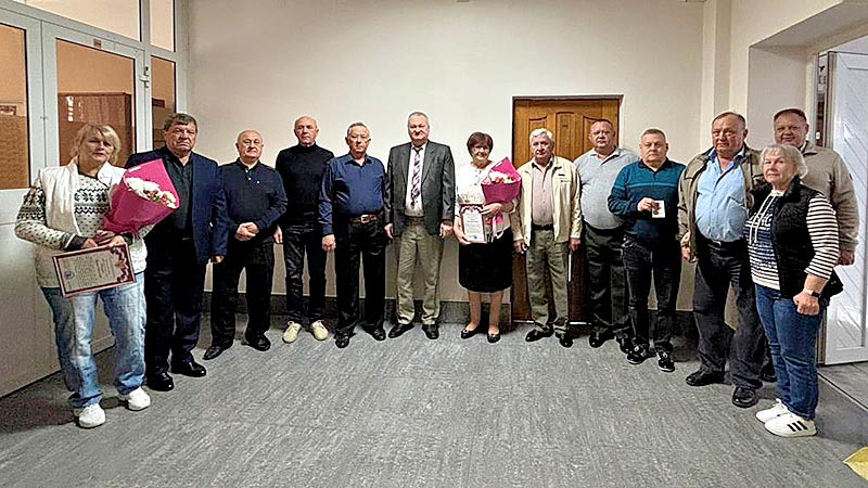    Полицейские поздравили ветеранов органов внутренних дел с профессиональным праздником