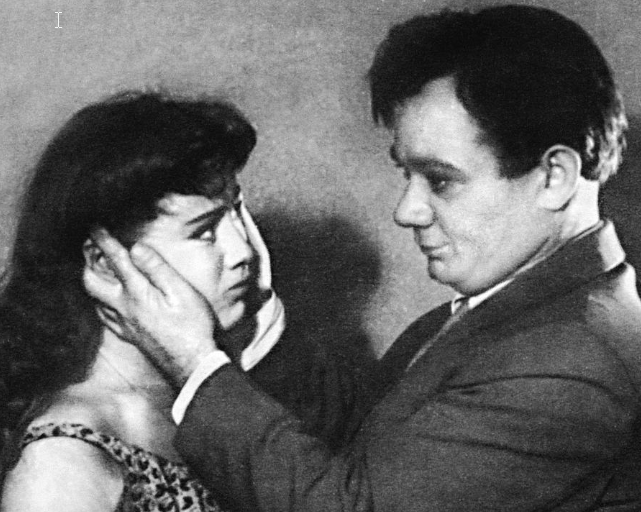 Евгений Леонов на сцене