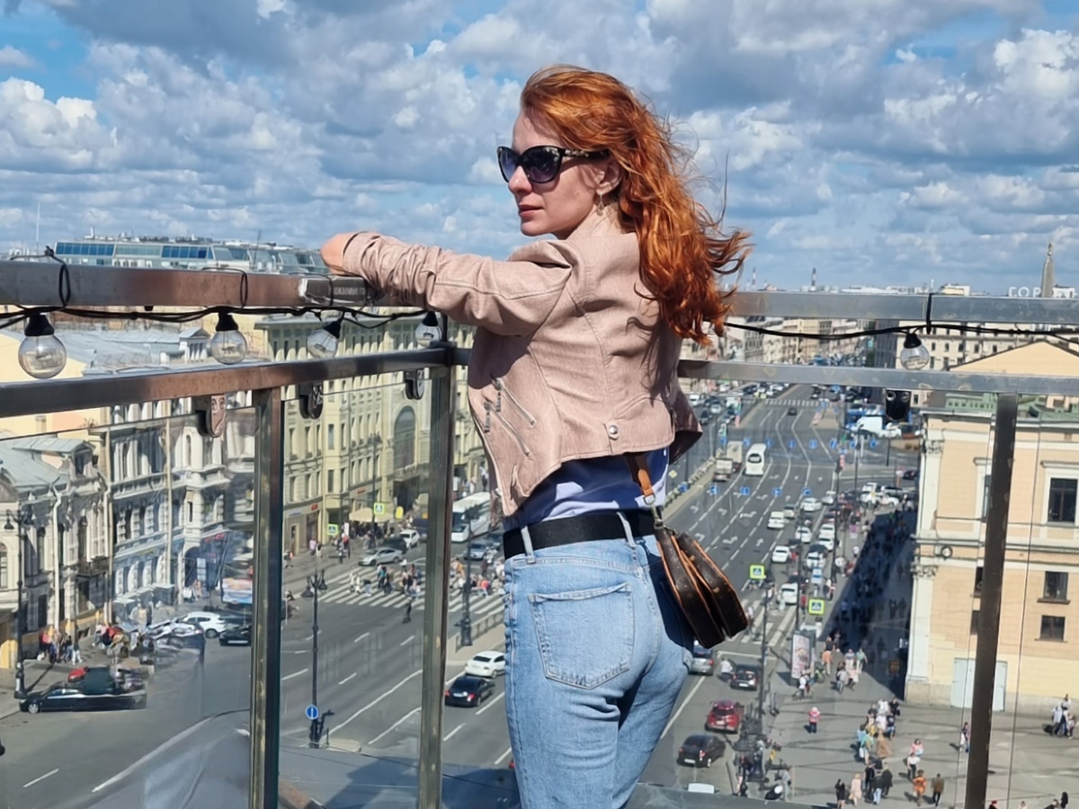 С момента этого фото прошло уже... лет 5. Я не помню вещи, которые на мне. Но отлично помню, что тогда чувствовала и как была счастлива