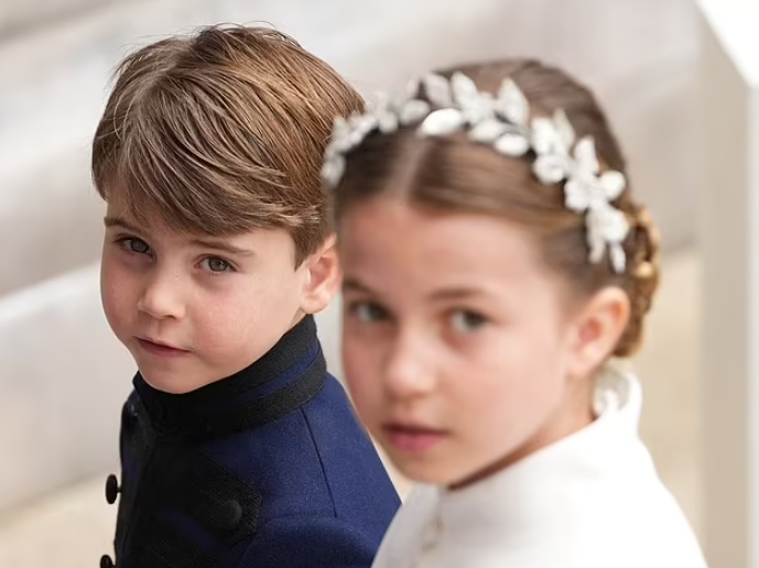 Очаровательная ошибка принца Луи на коронации. Как дети Уэльских покорили сердца?