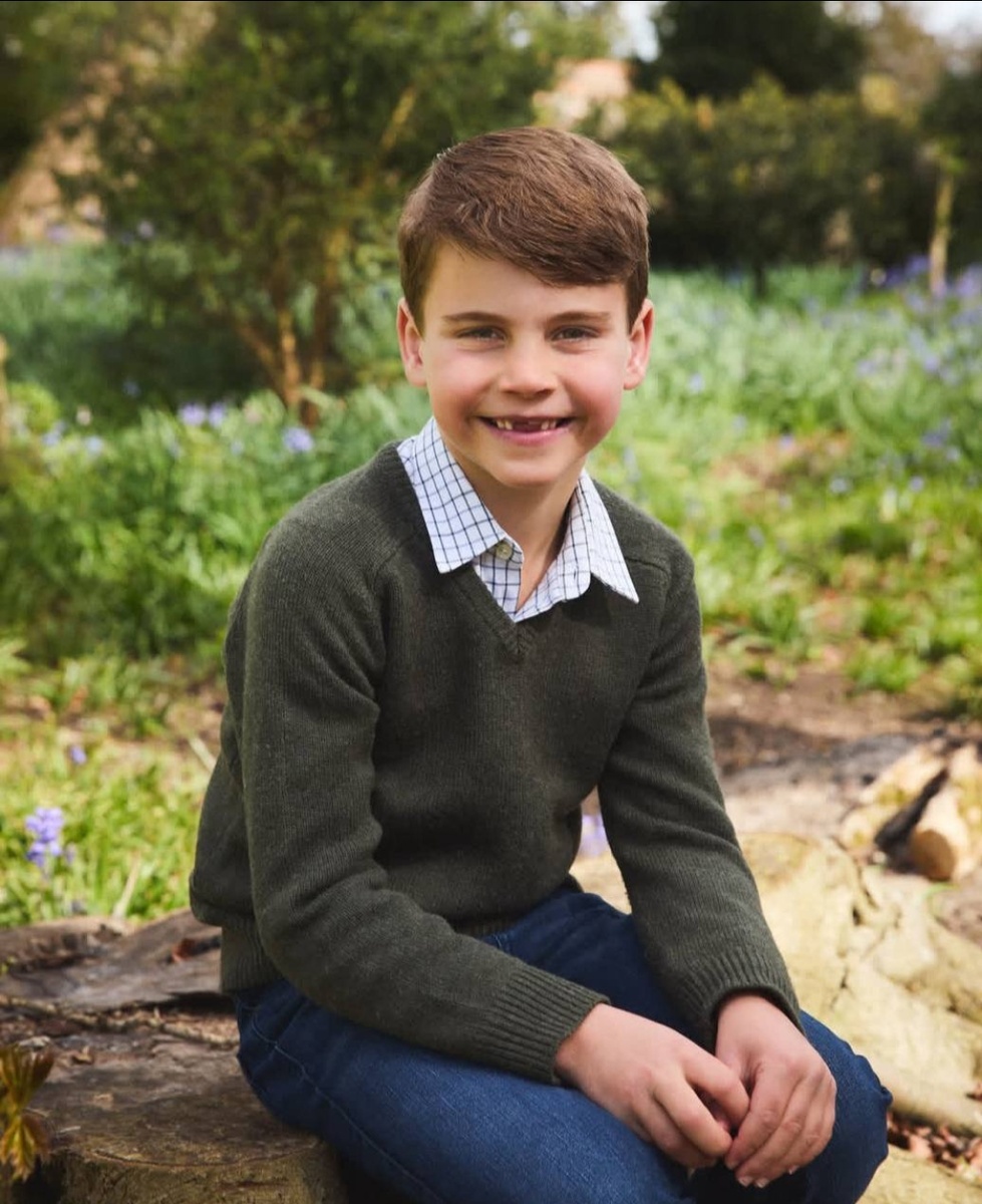 Новый портрет именинника Принцу Луи  исполняется 7 лет