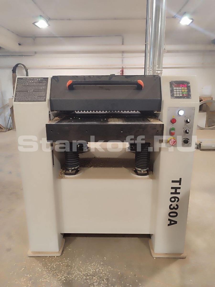  Рейсмусовый станок для строгания заготовок TH 630 A

