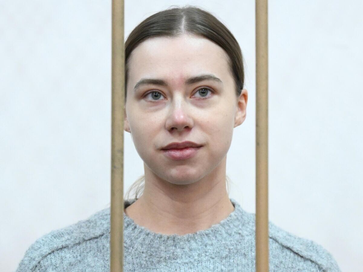    Блогер Александра Митрошина в Чертановском районном суде города Москвы© РИА Новости / Максим Блинов