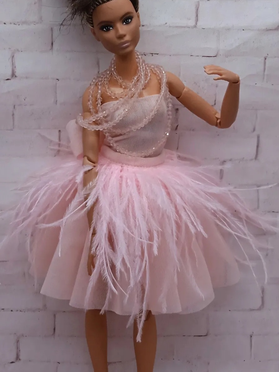 Бусы и перья