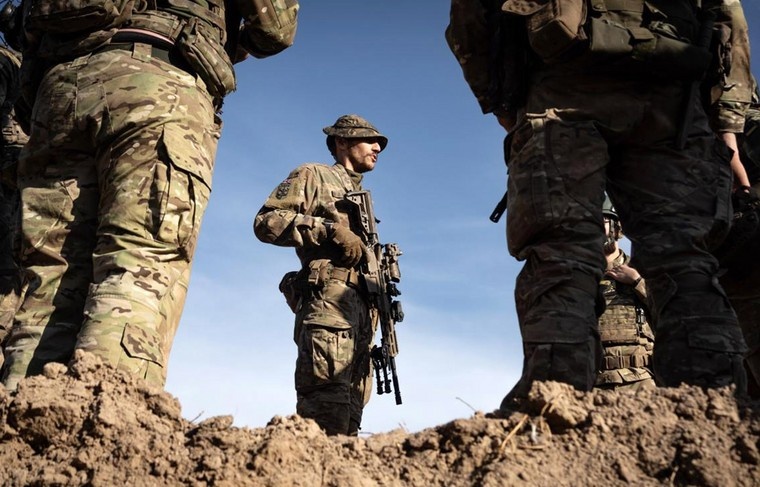    Социальные сети