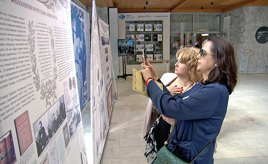    © АО "ТВ Центр"