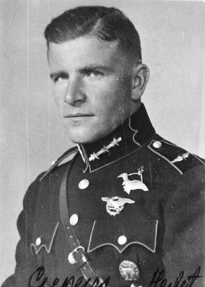 Гербертс Цукурс ©  CC0 / public domain