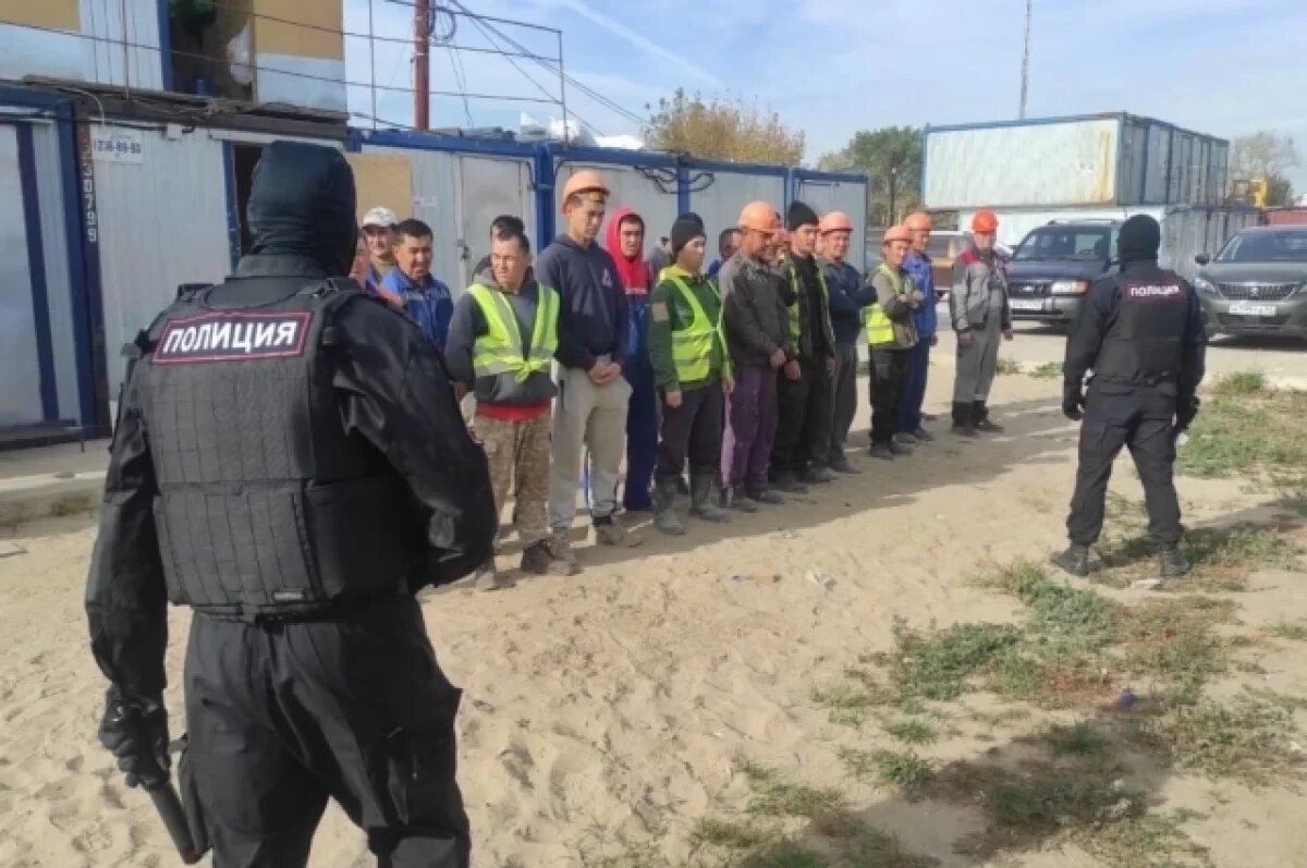    Рязанская полиция выявила сеть нелегальных мигрантов и наркоторговцев