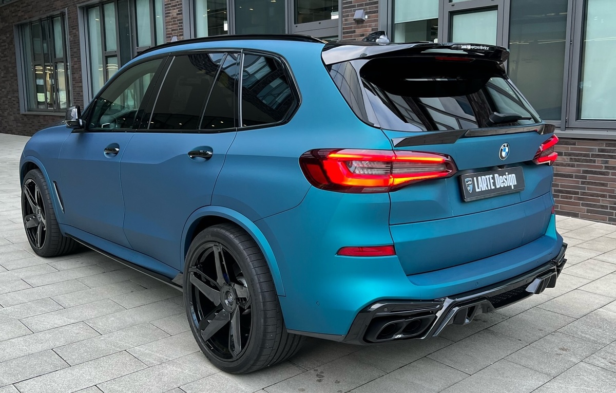    unikalnyj-salon-bmw-x5-sochetanie-stilya-i-udobstva Larte Design