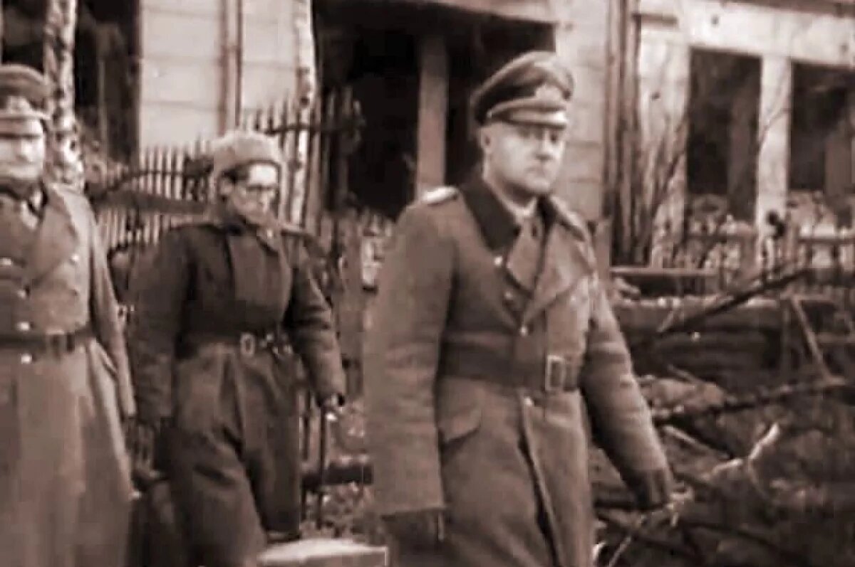    Искренне Лаш.