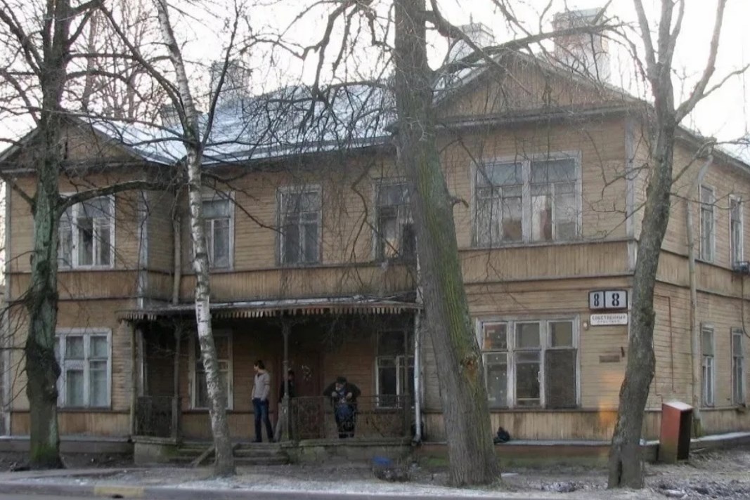 Усадьба Е. Гана, Петергоф, Собственный проспект, 8 / Фото: vk.com / Комитет имущественных отношений Санкт-Петербурга