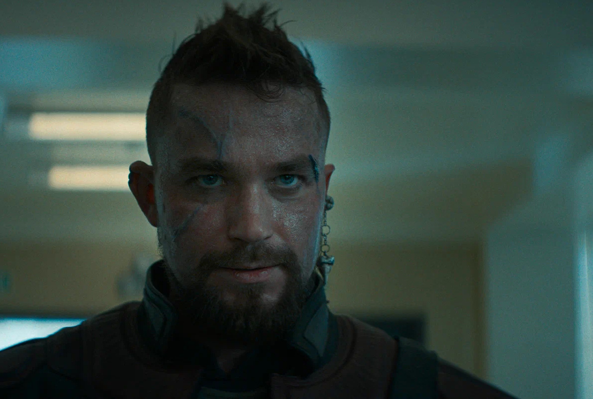 кадр из фильма «Сто лет тому вперёд», Кинопоиск