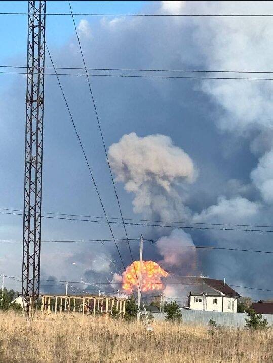    Фото очевидцев.