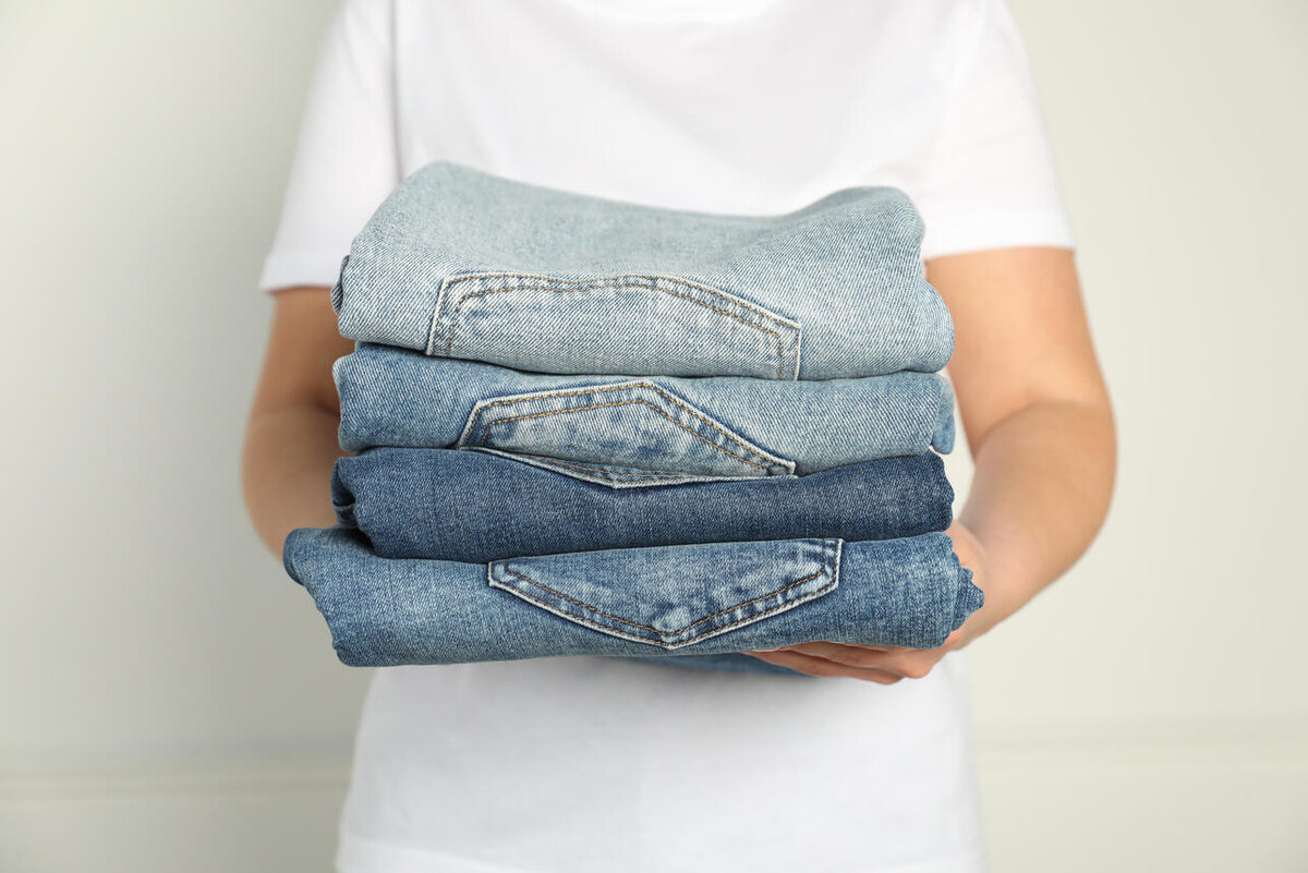    Как стирать джинсы? 123RF/legion-media.ru