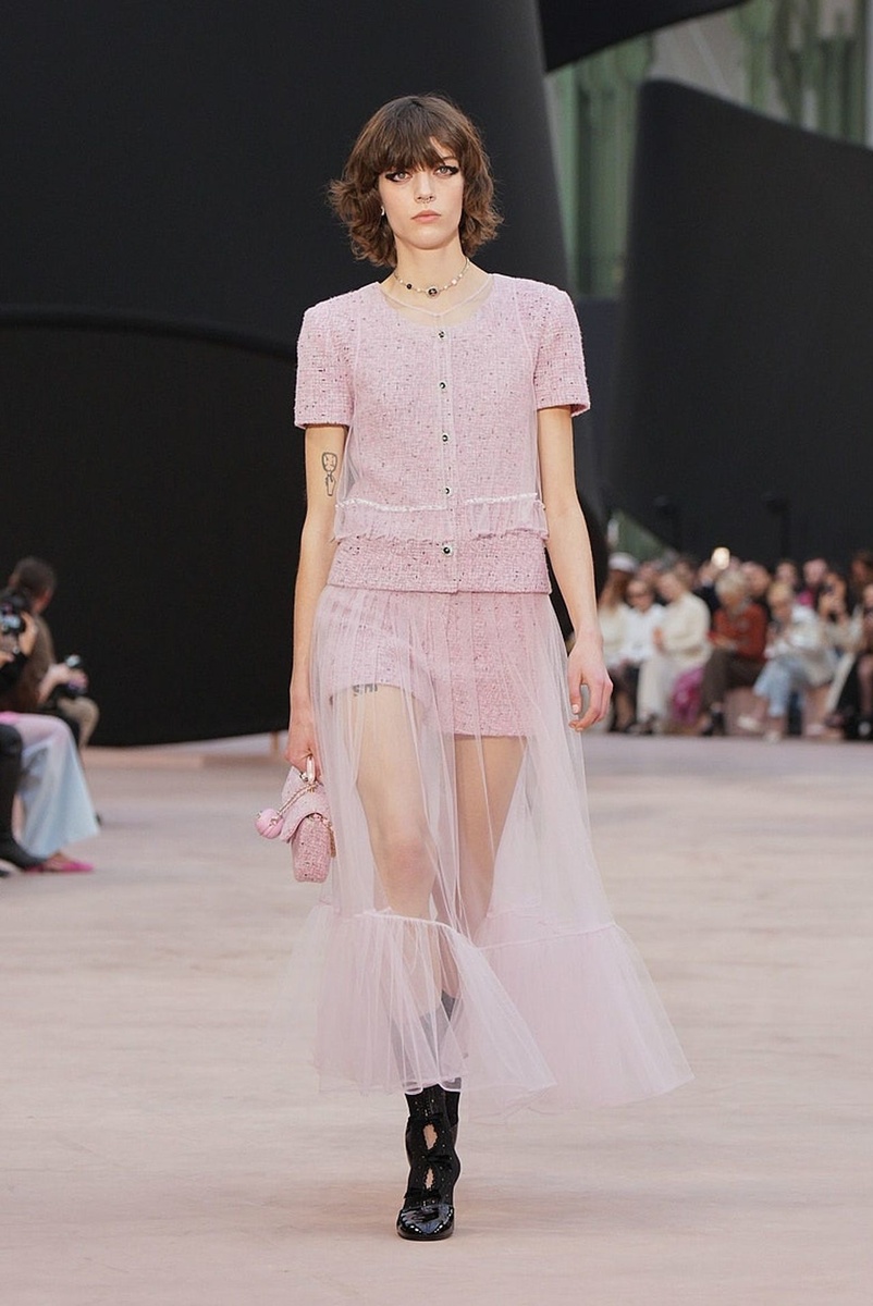 Chanel осень-зима 2025-2026