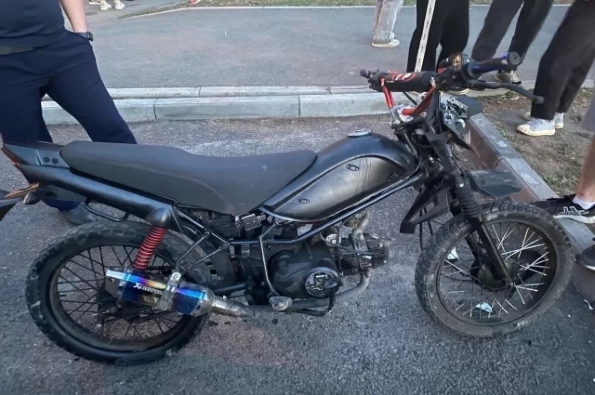    В Магнитогорске 16-летний мотоциклист налетел на пень и попал в реанимацию