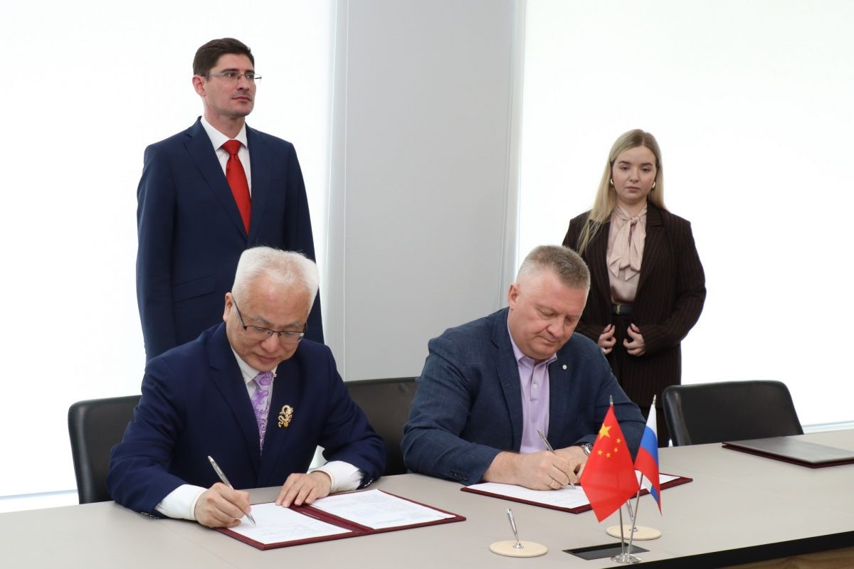    Китай и Нижегородская область начали работу над созданием международного ИТ-колледжа