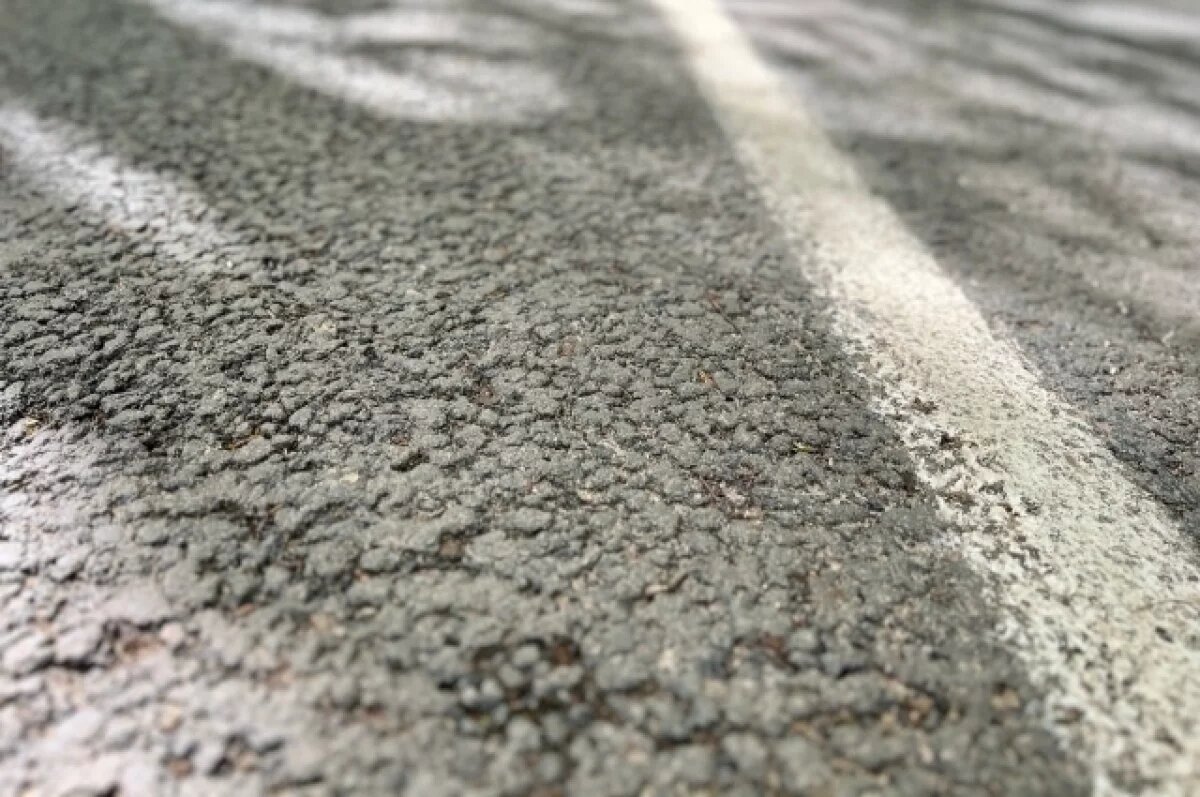    В Твери водители продолжают нарушать ПДД на улице Псковской