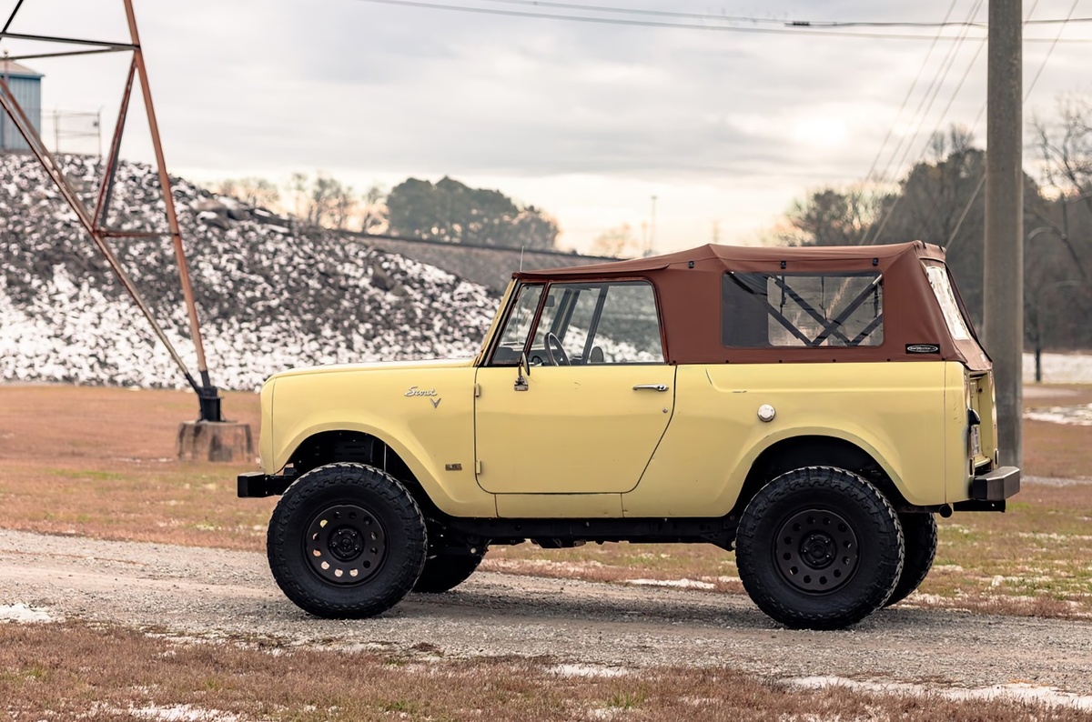    Henderson Auctions