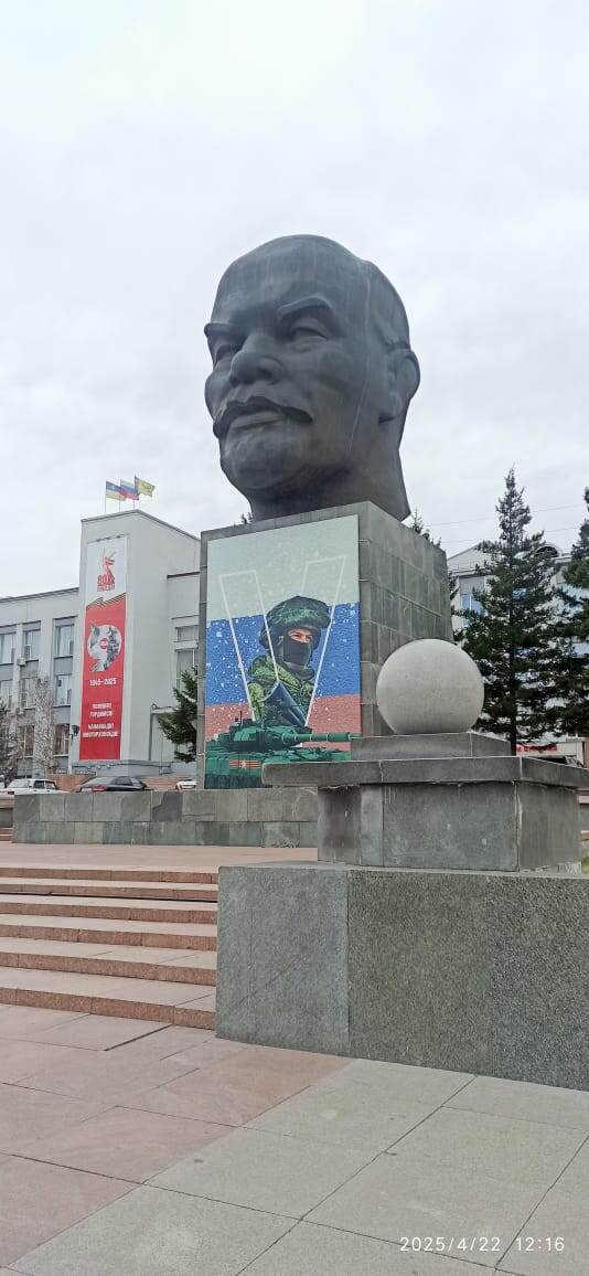 Авторы проекта Г.В. Нерода и его сын Ю.Г. Нерода.