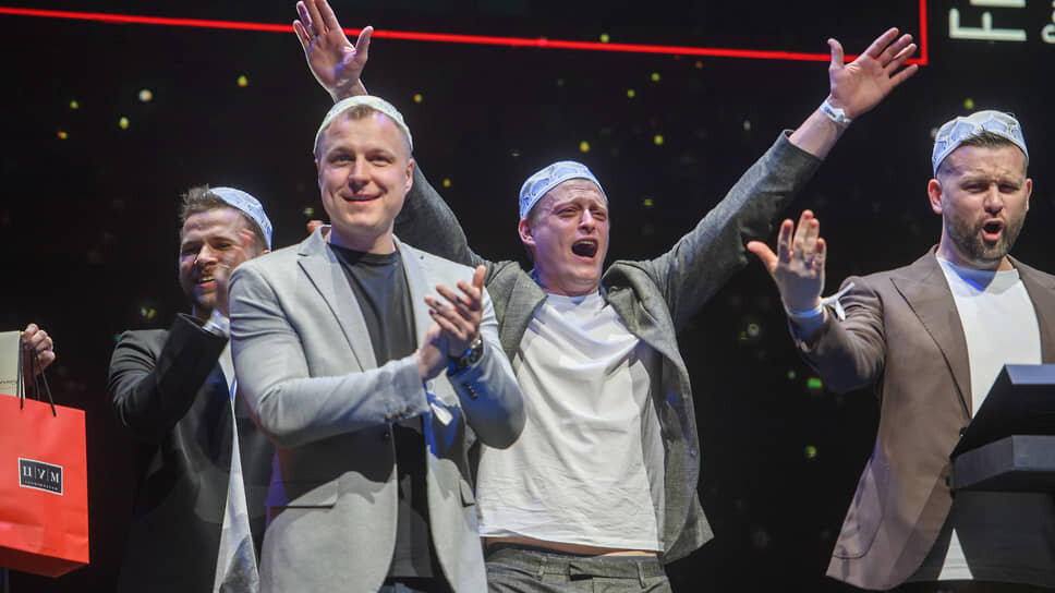 Церемония награждения лауреатов ресторанной премии WHERETOEAT RUSSIA 2025. В новом театре имени Галиасгара Камала..📷Фото: Артемий Шуматов / Коммерсантъ