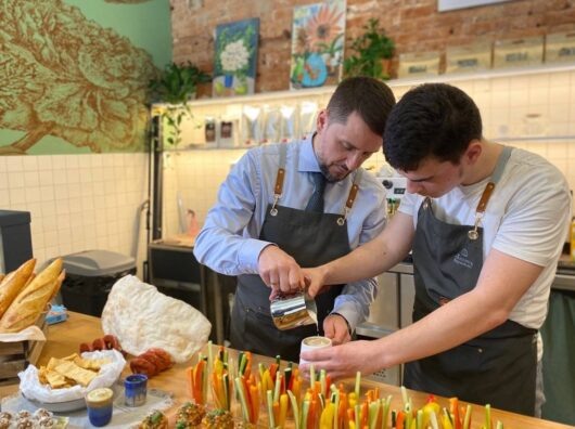    инклюзивное кафе в Ростове // фото: donland.ru