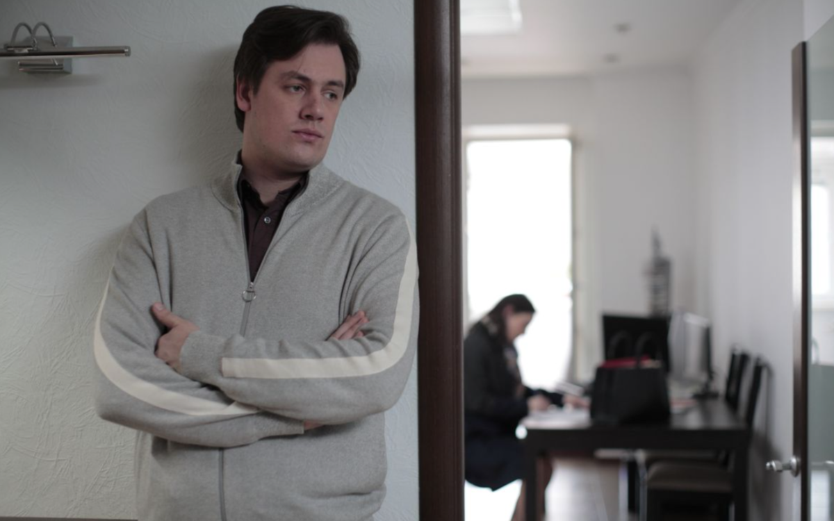 Данила Дунаев, кадр из сериала "Исчезнувшая"