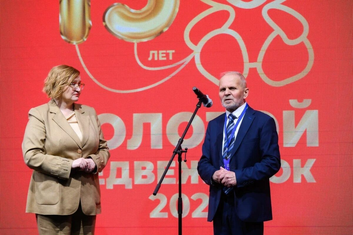    Антонина Цицулина и Александр Савенков