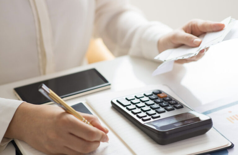    Фото: freepik.com/katemangostar Дмитрий Андреев