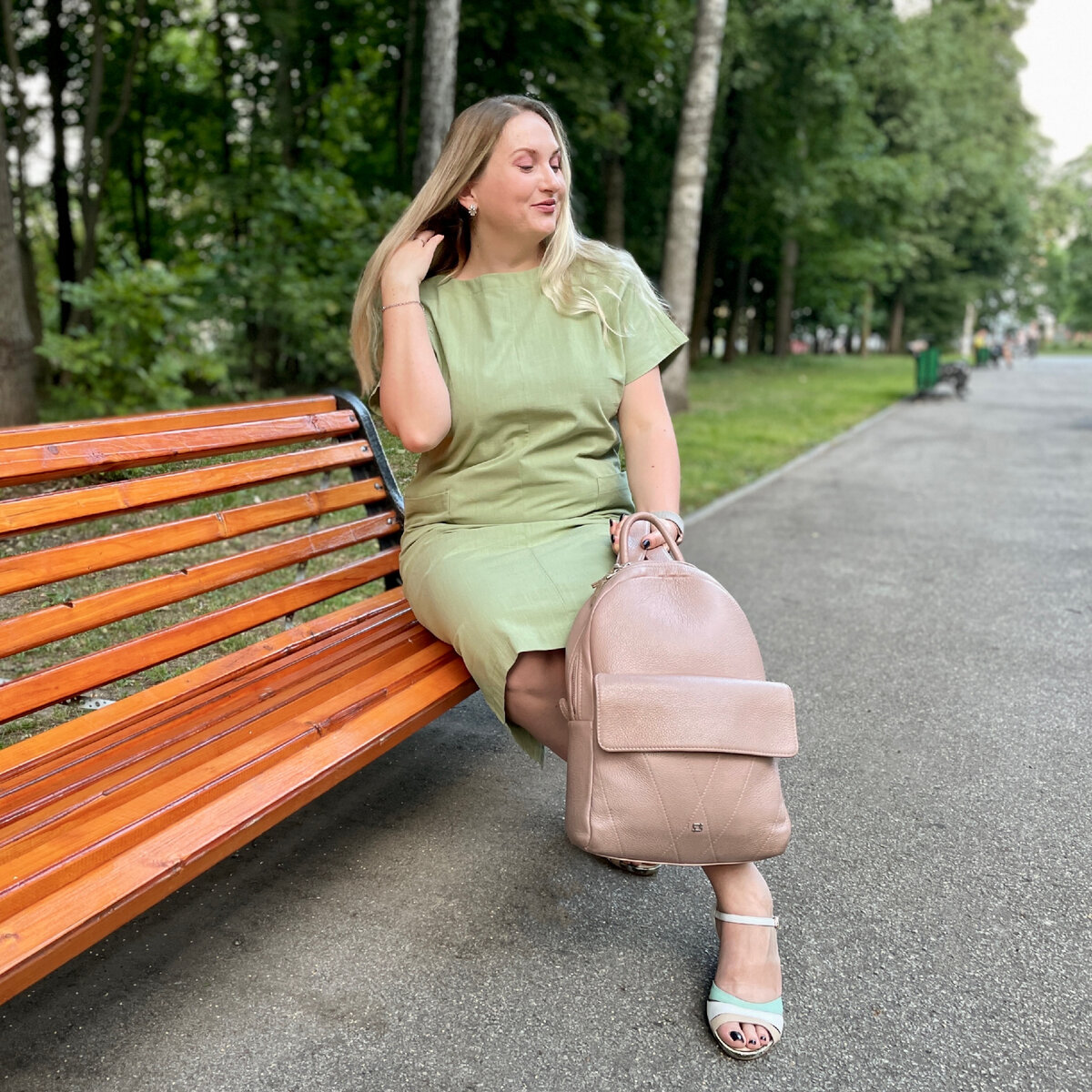 Пойдем от более дорогого к более бюджетному☺️
