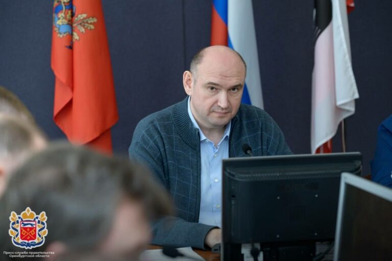    Врио губернатора Евгений Солнцев 24 апреля будет работать в Октябрьском районе Белов Михаил Александрович