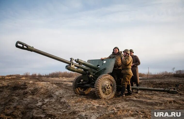 Евгений Поздеев получил предписание в артиллерийское училище за несколько дней до начала войны. Фото: Александр Кулаковский © URA.RU