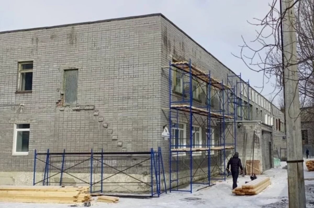    В Ковдоре стартовал капитальный ремонт центральной библиотеки