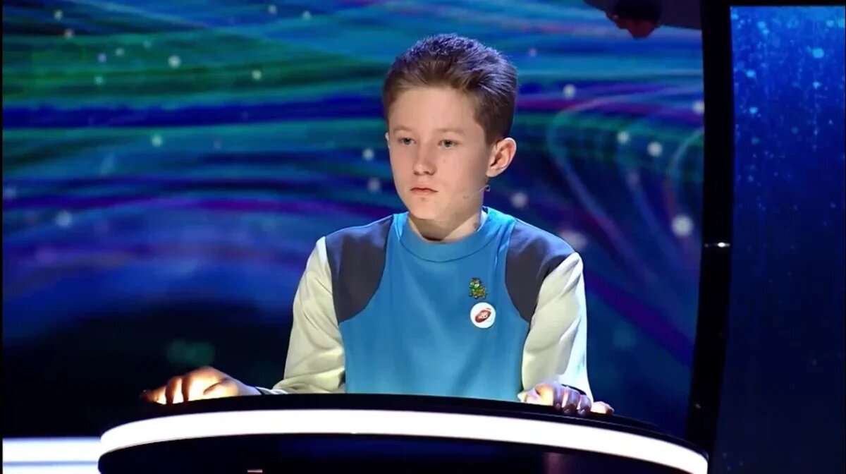    12-летний Александр из Нижнего Новгорода - капитан школьной команды по брейн-рингу