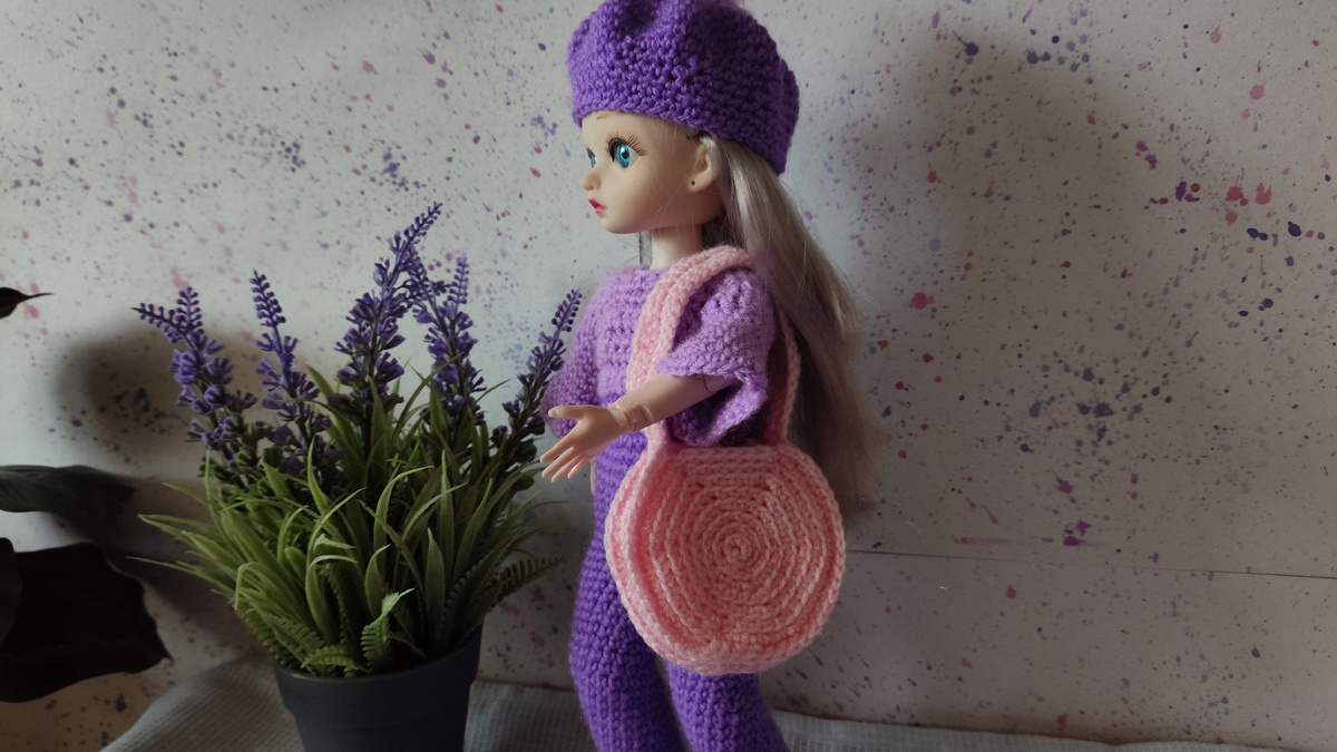 фото автора - сумочка для куклы