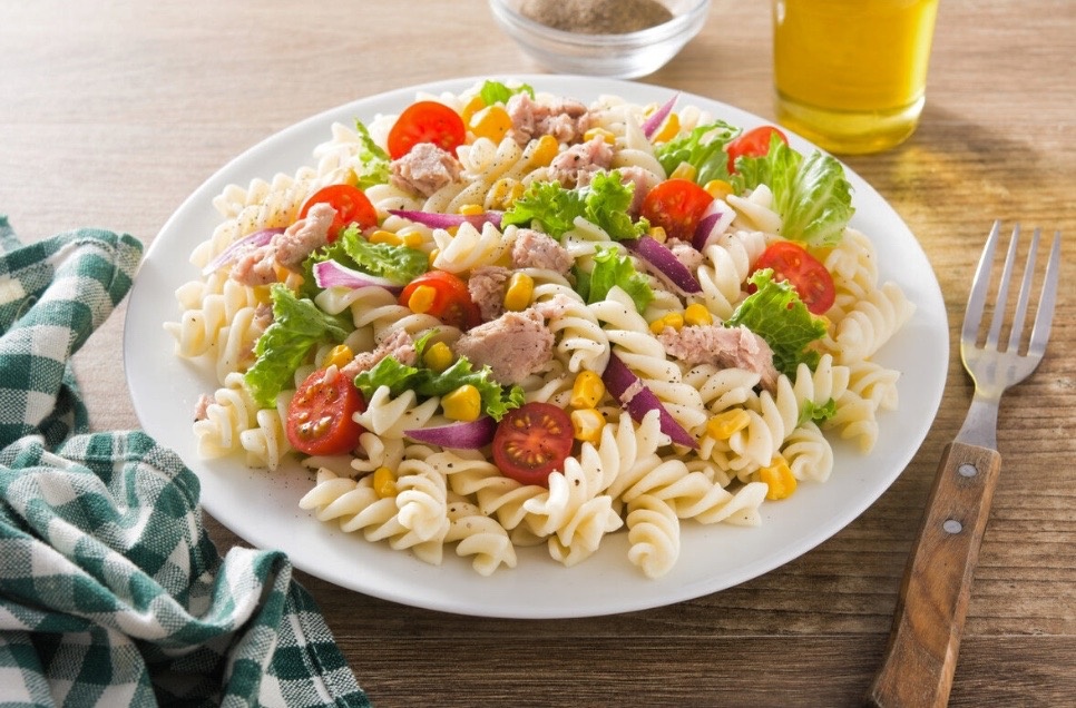 Паста фредда с тунцом.