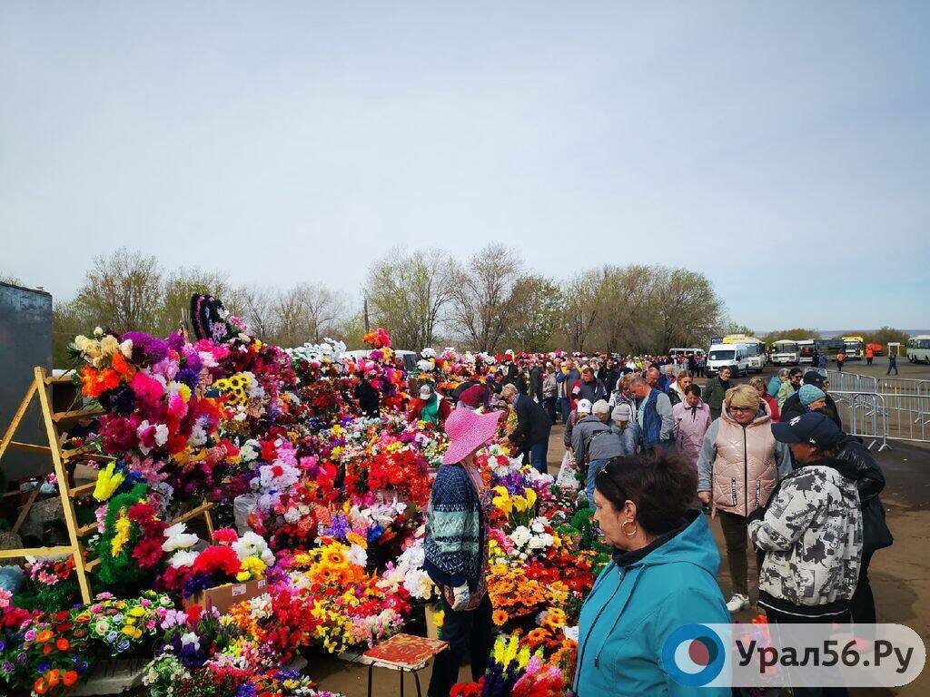    Радоница станет выходным днем для школьников Оренбурга и Орска