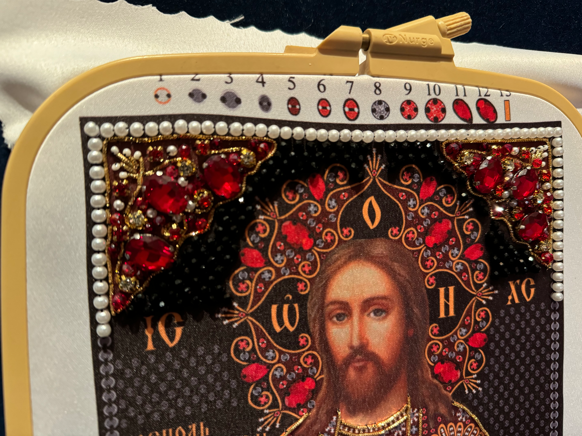 Икона от фирмы Хрустальные Грани Господь Вседержитель