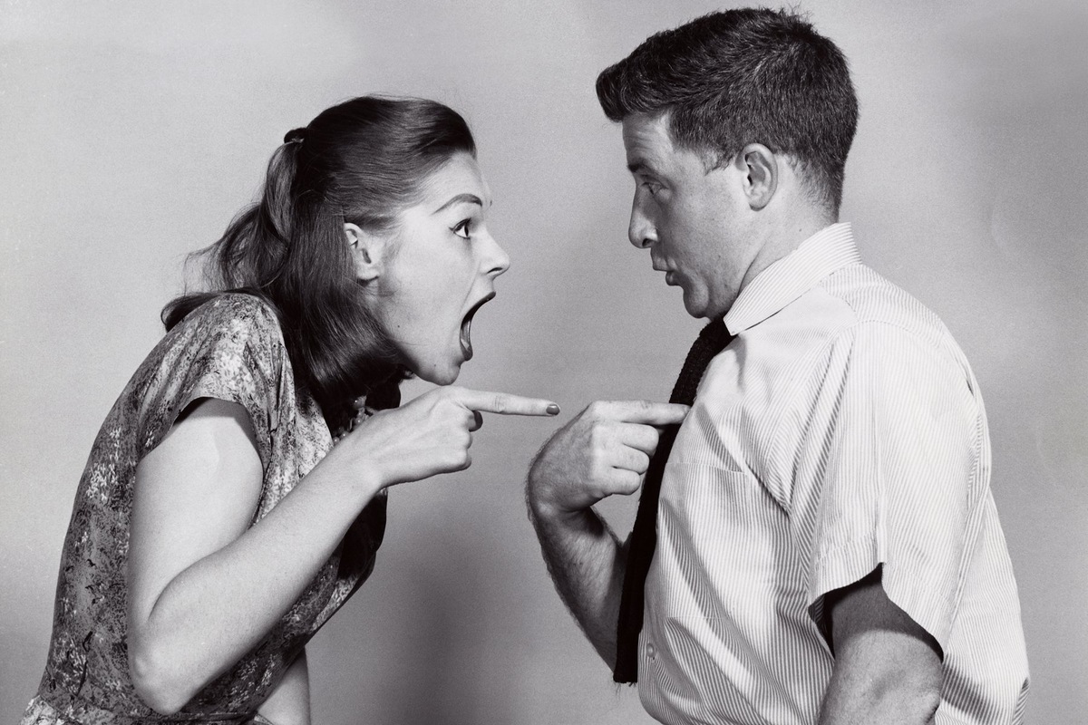 Любовь между двумя людьми умирает, когда конец отношений сопровождается чувством безразличия