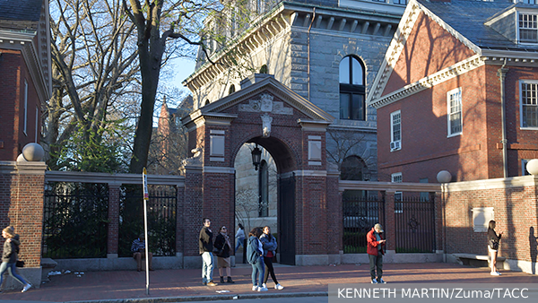    Фото: KENNETH MARTIN/Zuma/ТАСС   
 Текст: Геворг Мирзаян, доцент Финансового университета