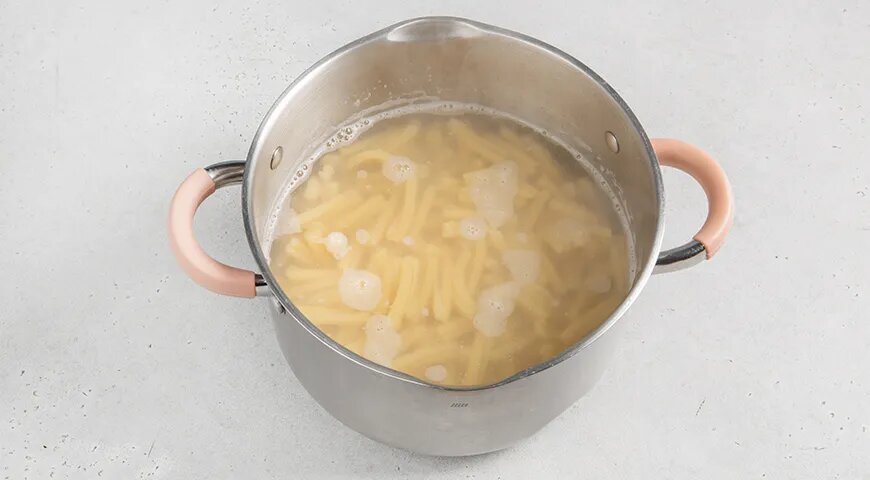   Макароны с сыром и сливками (gastronom.ru)