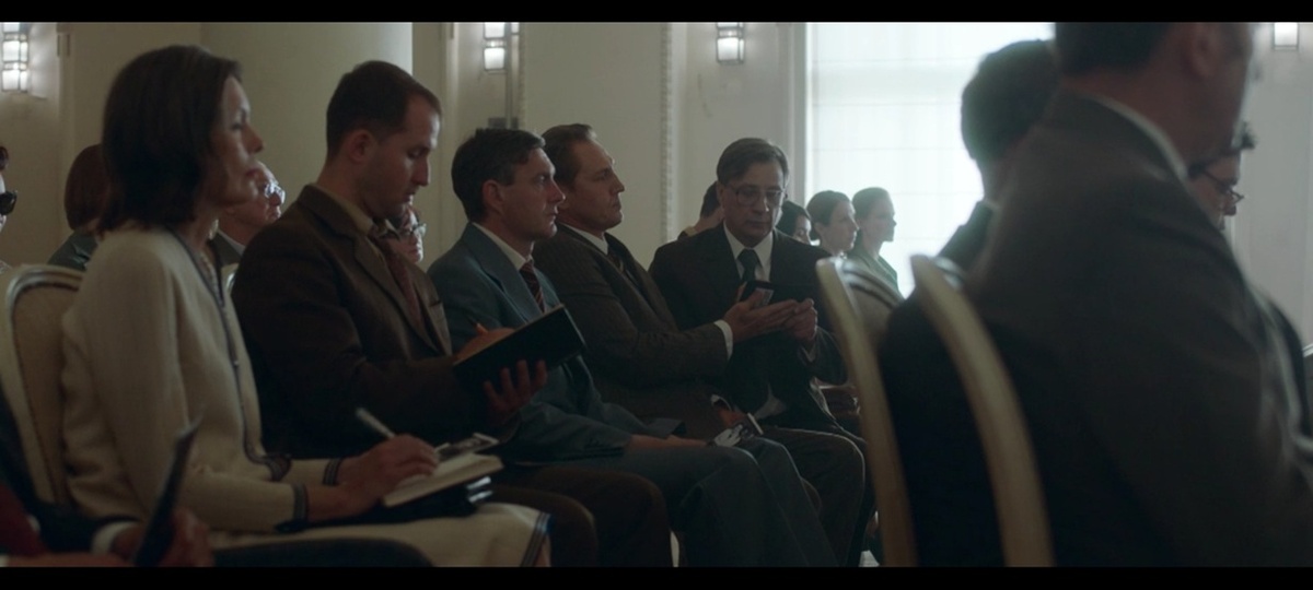 Чем закончится сериал "Разящий луч" (2025) на канале Рен-ТВ? Подробное содержание всех серий шпионского детектива.