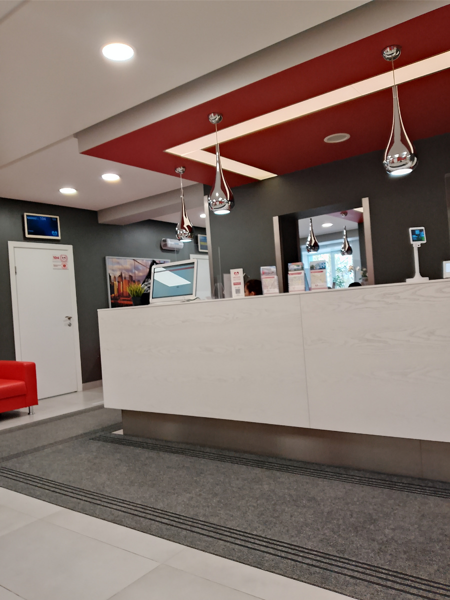 В платной клинике 