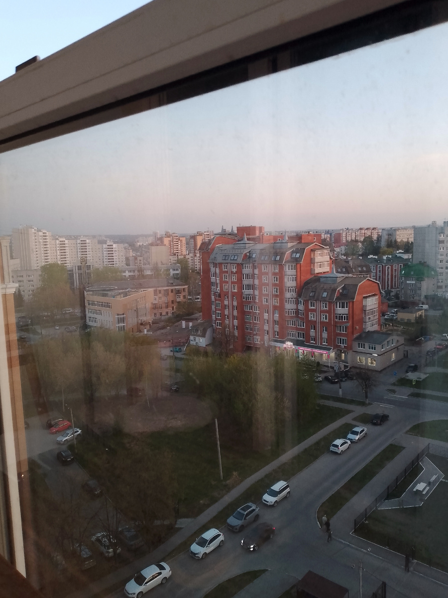 У нас вечереет